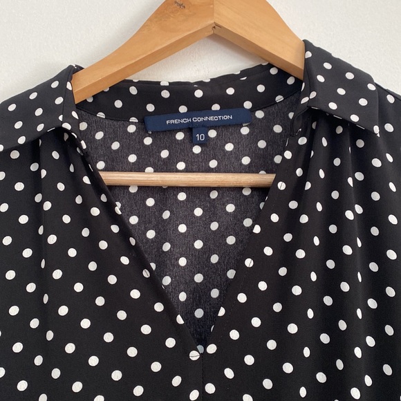 French Connection - Spotted long sleeve Dress with pleated skirt - Size 10 - Picture 7 of 8